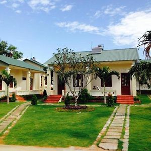 Herbal Hotel & Spa